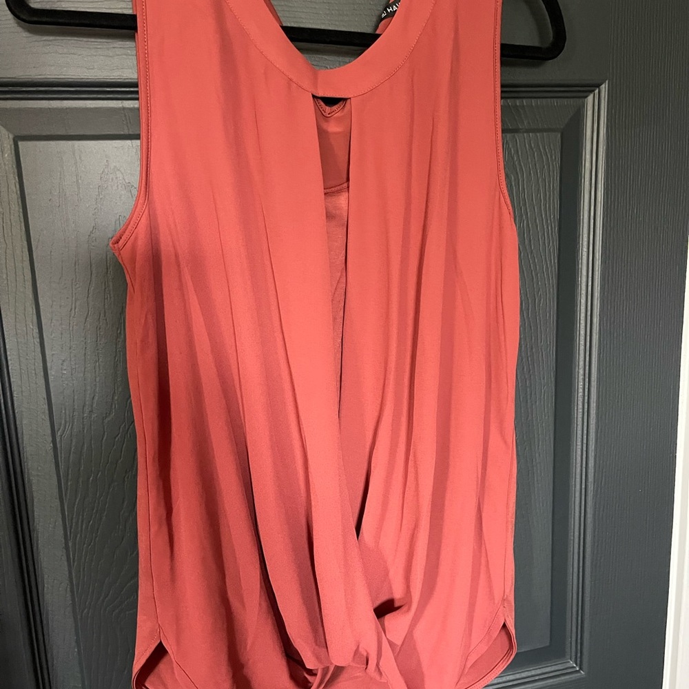 Fancy tie back 41 Hawthorne tank twist front